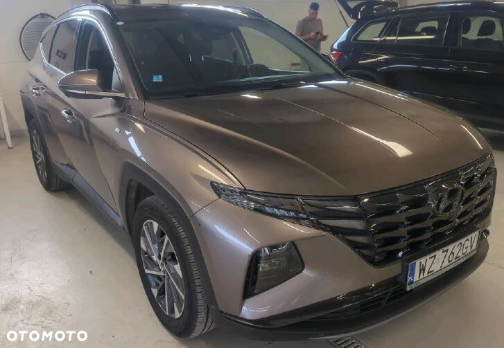 Hyundai Tucson - 2