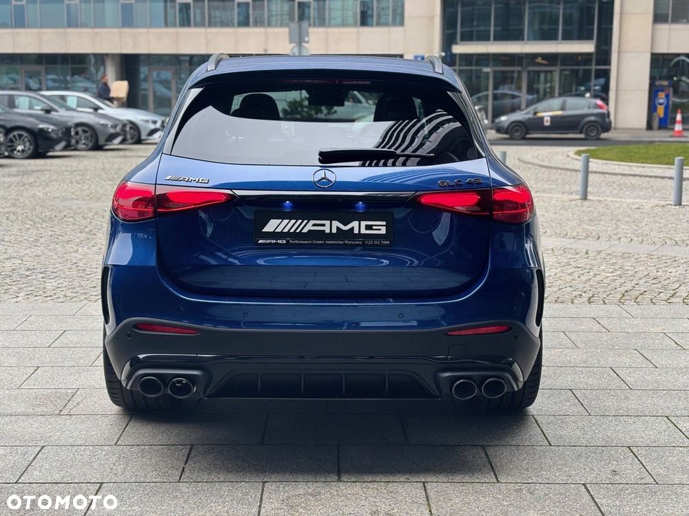 Mercedes-Benz GLC - 5