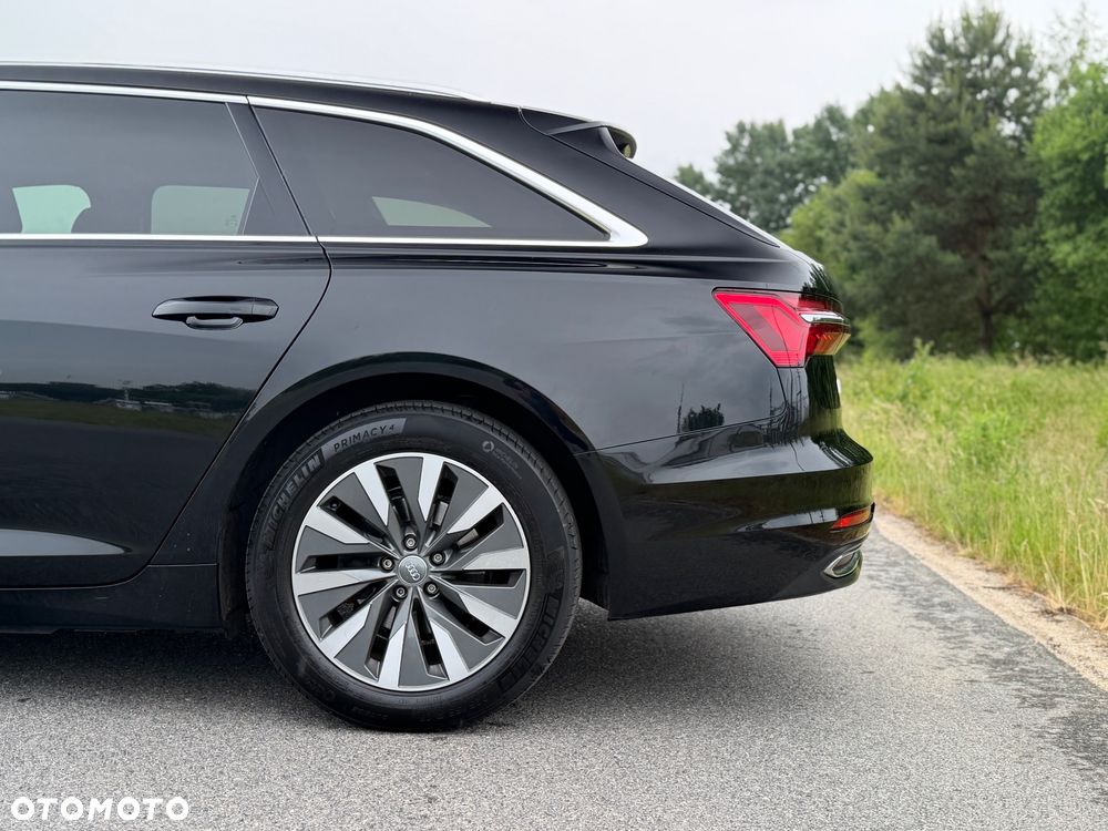 Audi A6 Avant 40 TDI quattro S tronic design - 24