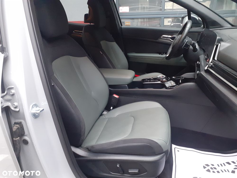 Kia Sportage 1.6 T-GDI PHEV Anniversary 4WD - 29