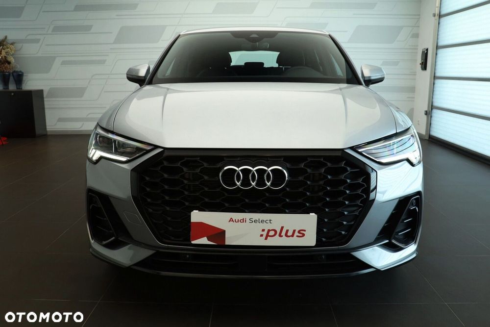 Audi Q3 Sportback - 10