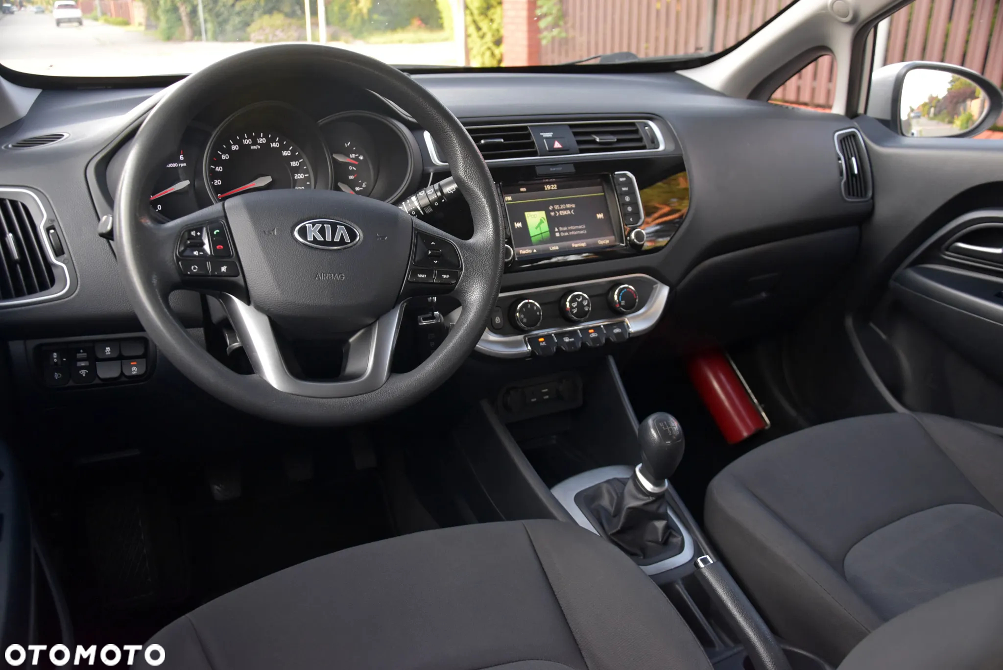 Kia Rio 1.1 CRDI Dream-Team Edition - 3