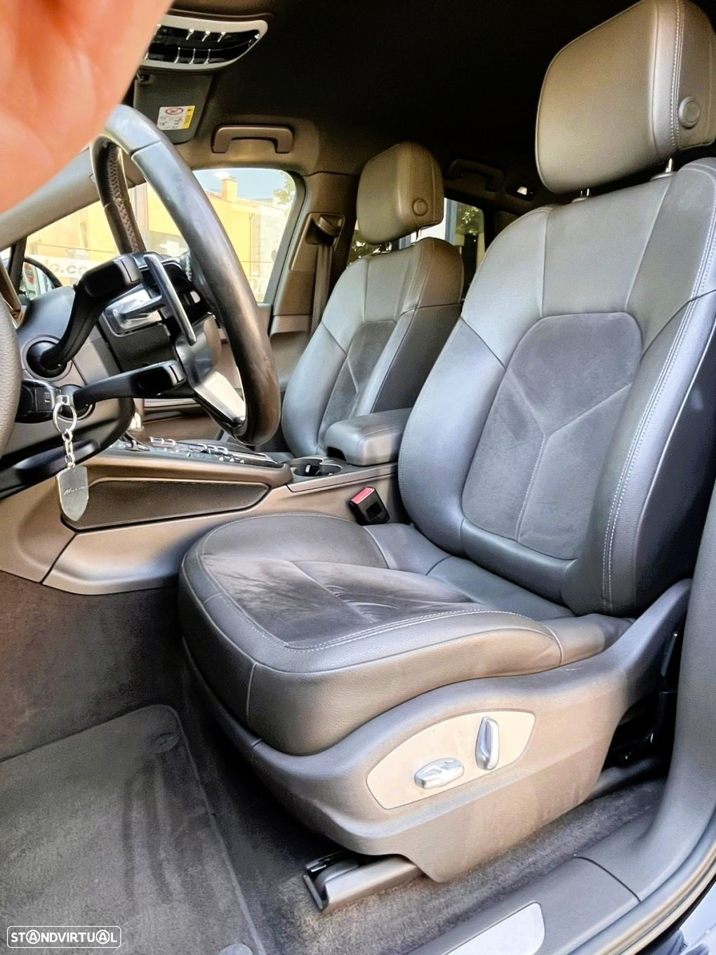 Porsche Macan S - 42