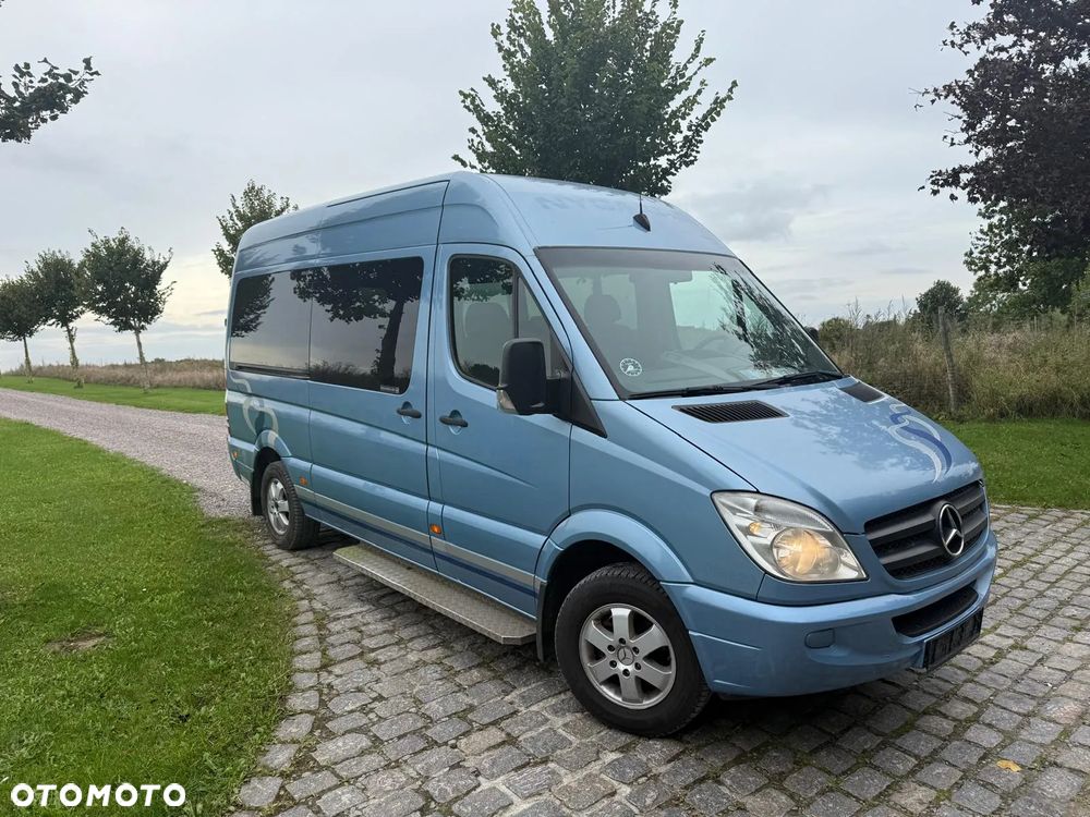 Mercedes-Benz Sprinter - 1