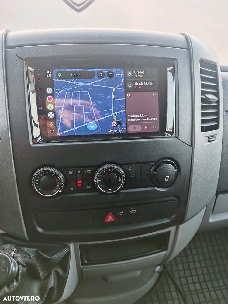 Mercedes-Benz Sprinter - 12