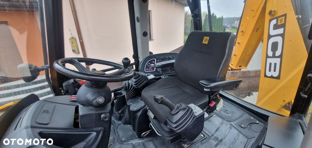 JCB 3cx - 15