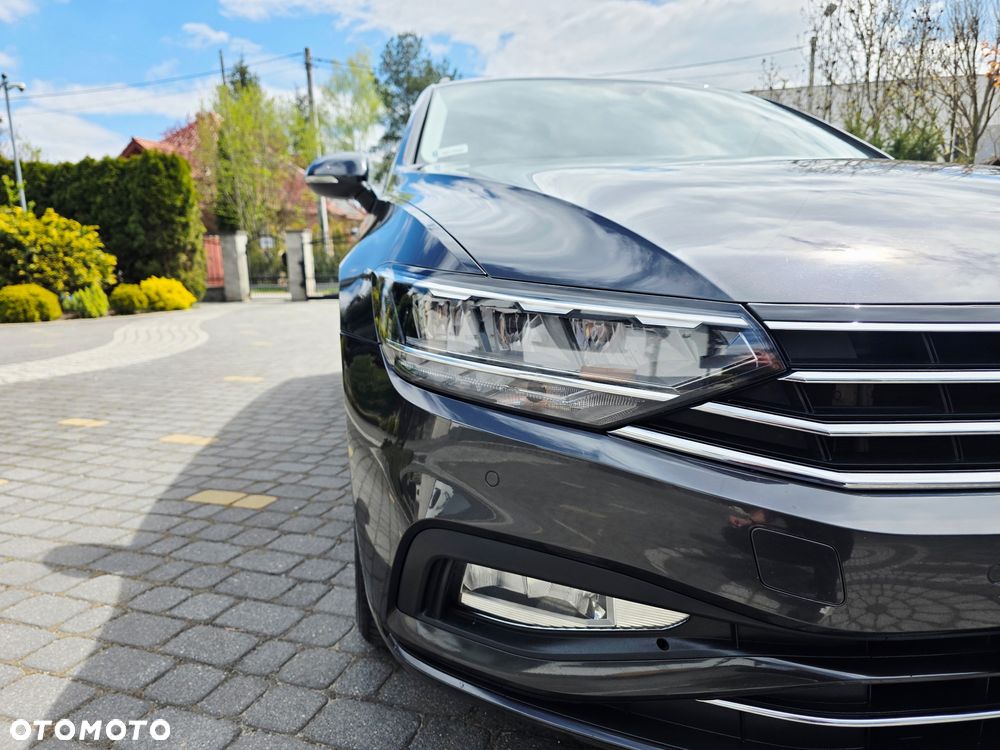 Volkswagen Passat Variant 2.0 TDI EVO Elegance DSG - 37