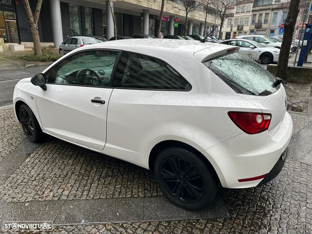 Seat Ibiza 1.4 TDi 90 CV - 3