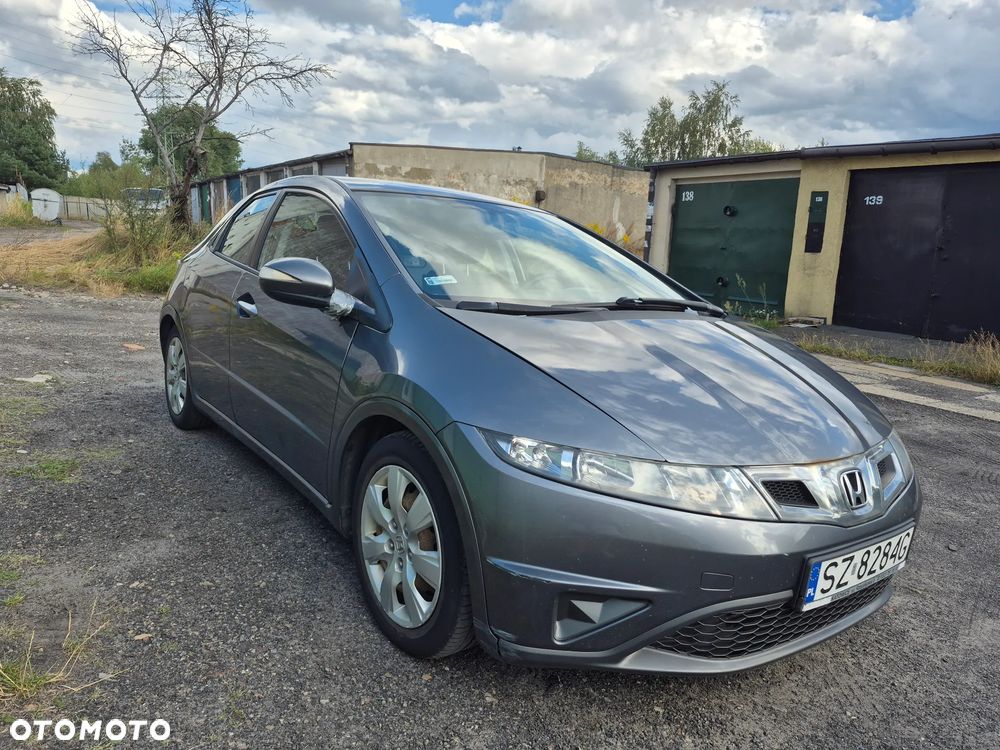 Honda Civic 1.8 Comfort - 2