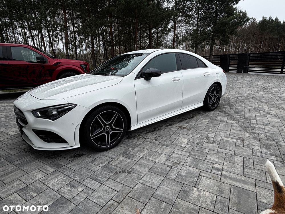 Mercedes-Benz CLA 200 AMG Line - 2