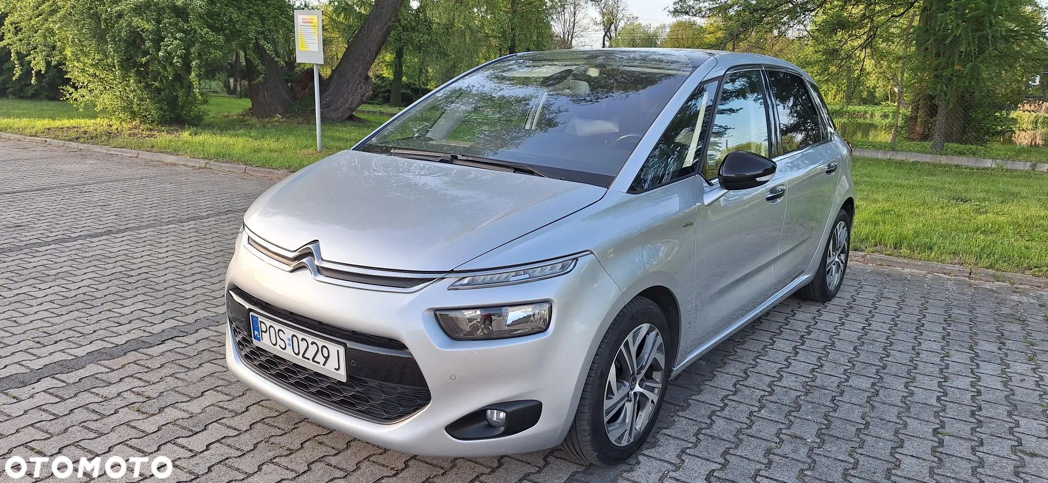 Citroën C4 Picasso 1.6 e-HDi Exclusive ETG6 - 1