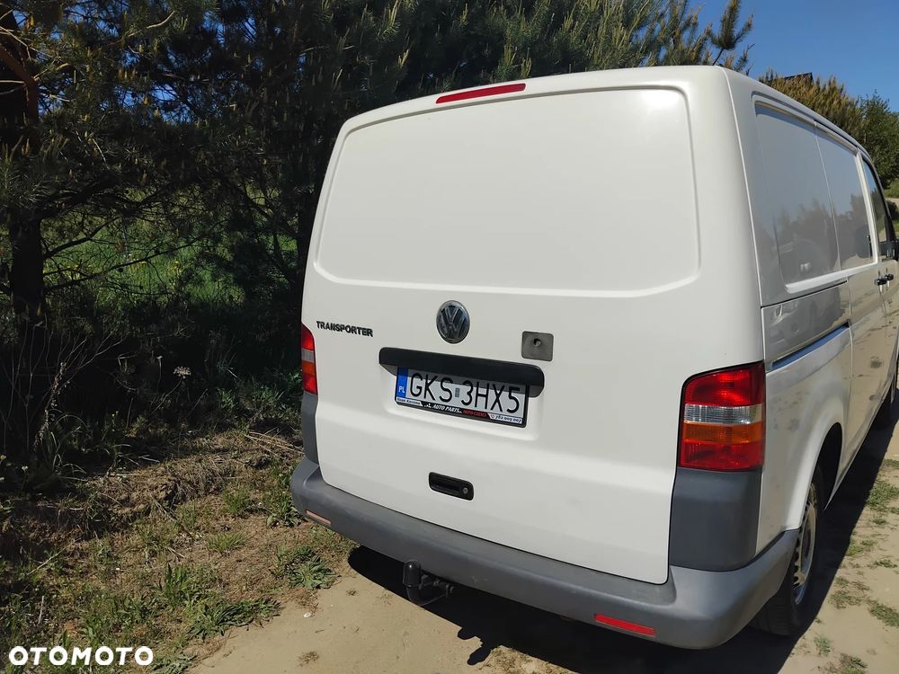 Volkswagen Transporter - 2