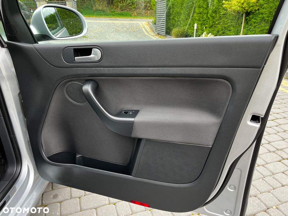 Volkswagen Golf Plus 1.4 Life - 23