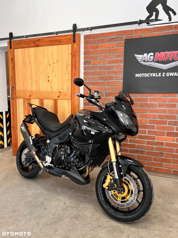 Triumph Tiger - 9