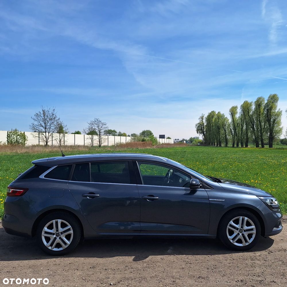 Renault Megane - 8
