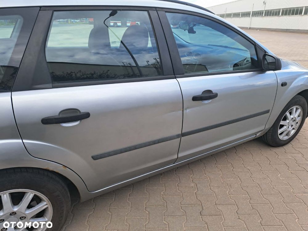 Ford Focus - 10