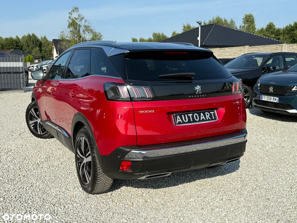 Peugeot 3008 Plug-In Hybrid 225 e-EAT8 GT - 12