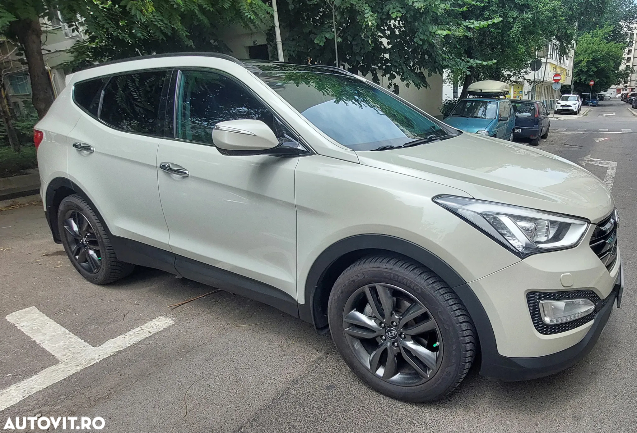 Hyundai Santa Fe 2.2 CRDi 4WD Luxury Pack+ - 3