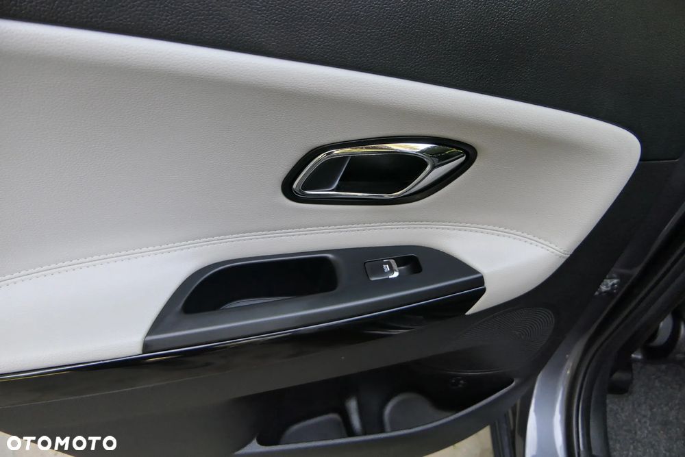 Kia Ceed 1.6 GDI L - 31