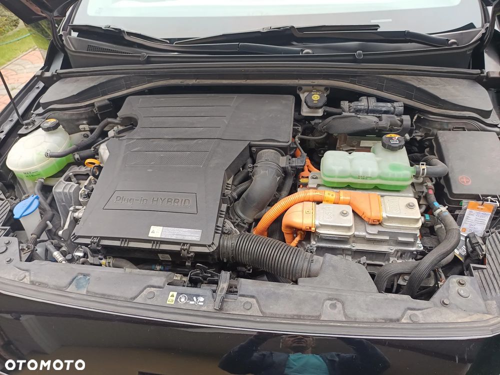 Hyundai IONIQ Plug-in hybrid Platinum - 18