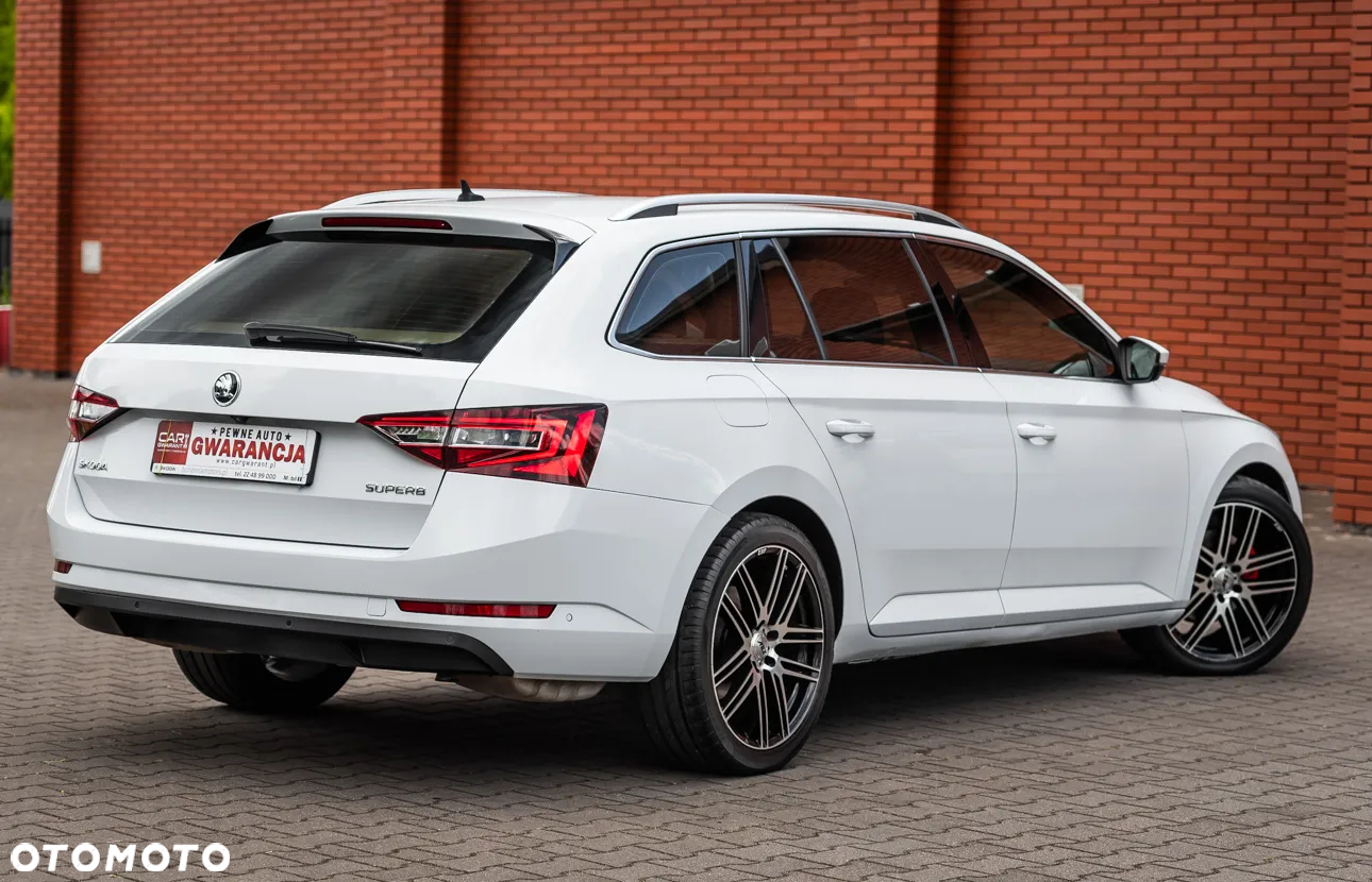 Skoda Superb 2.0 TSI Sportline DSG - 14