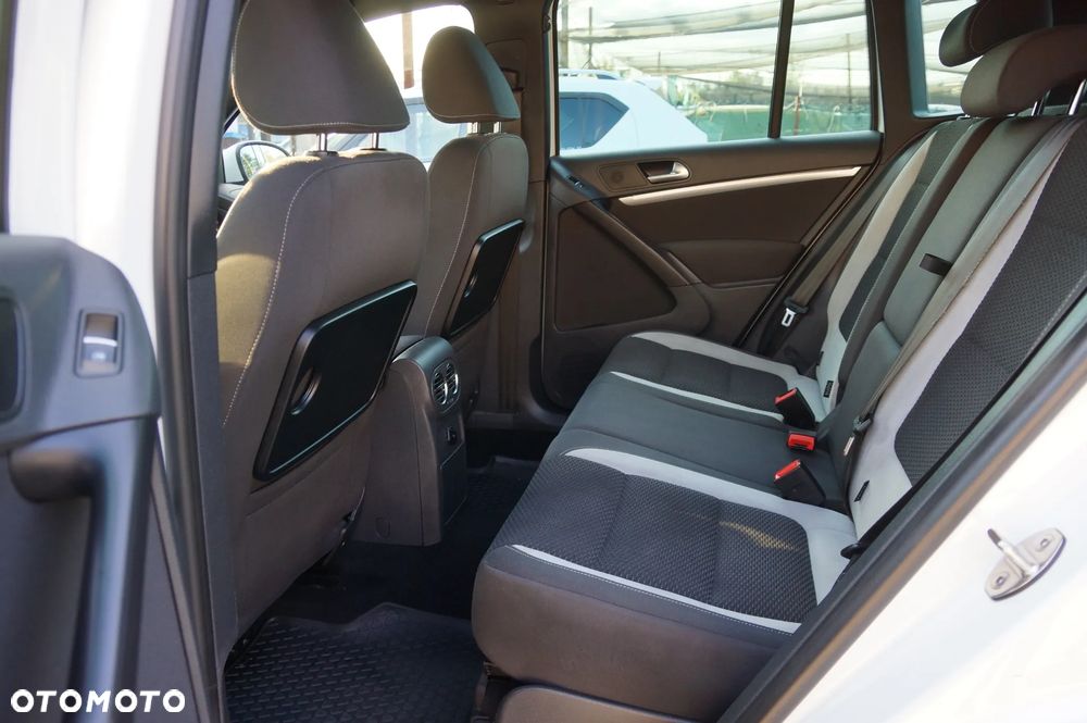Volkswagen Tiguan 1.4 TSI 4Mot R-Style - 26