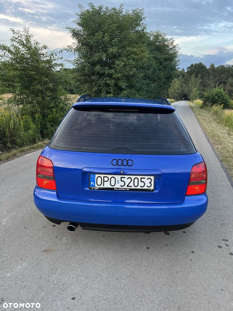Audi A4 Avant - 2