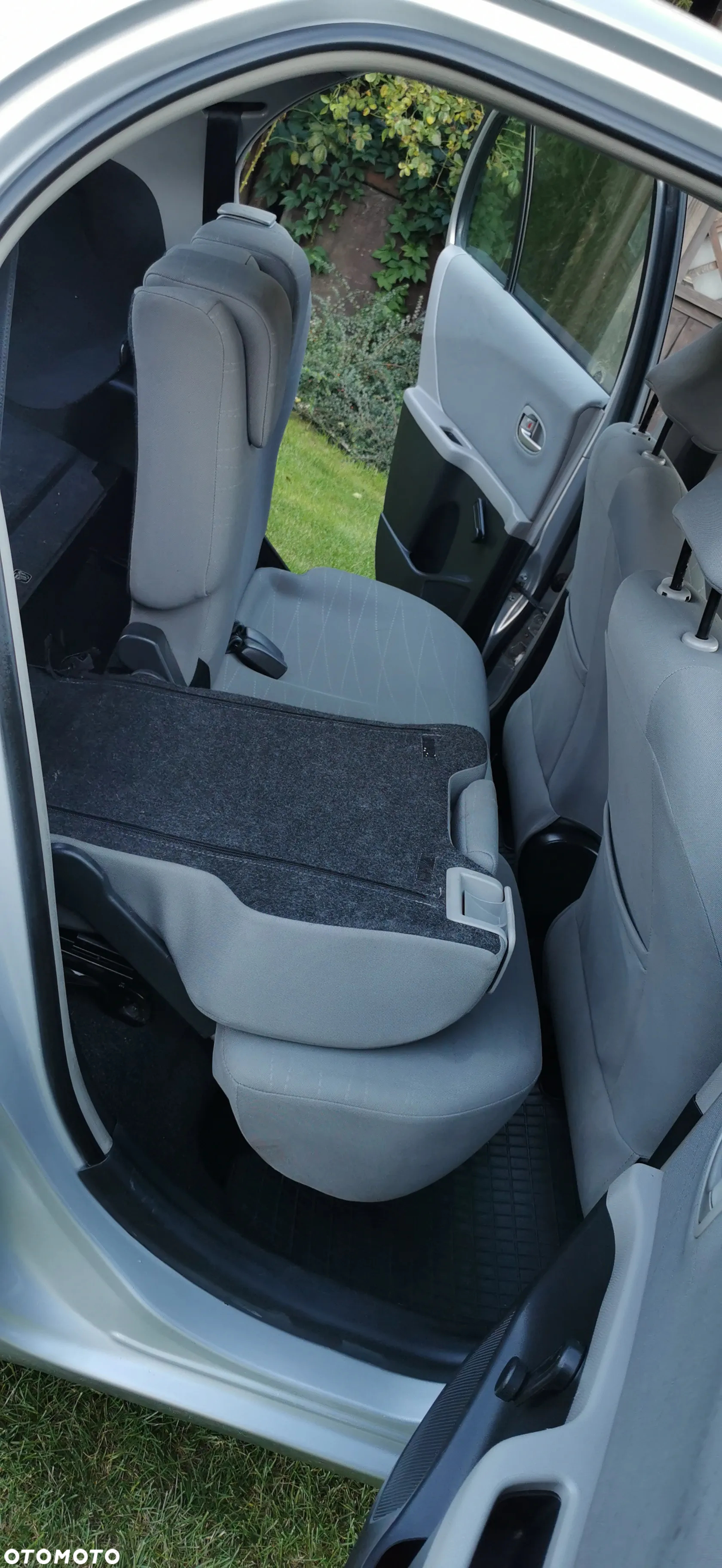 Toyota Yaris 1.3 Sol Premium - 30