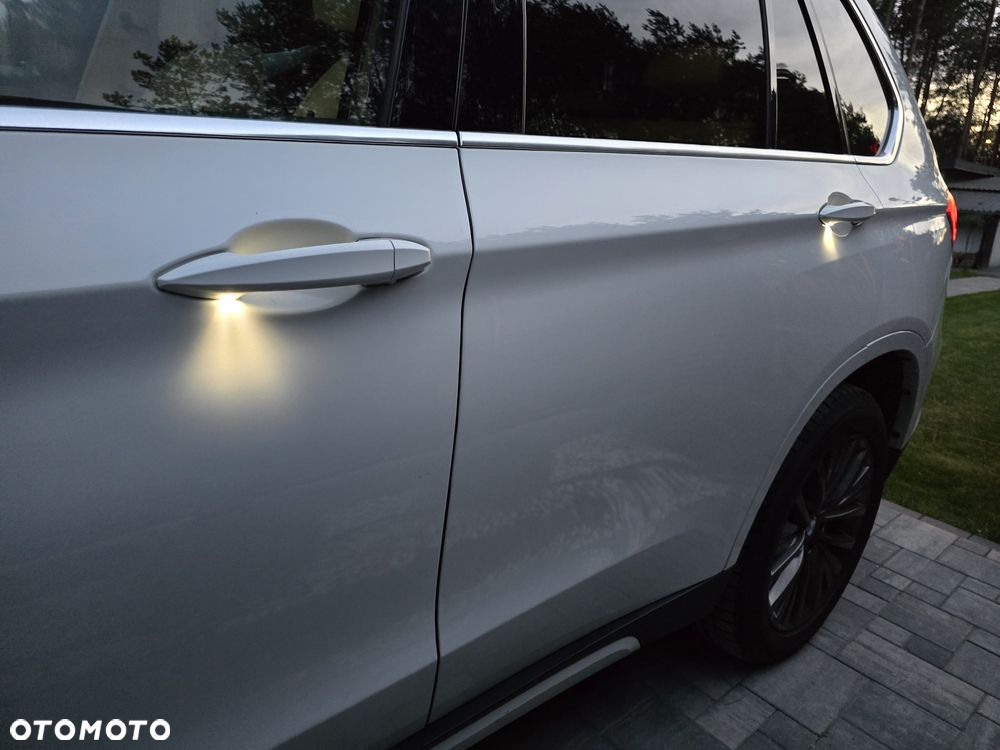 BMW X5 xDrive30d - 14