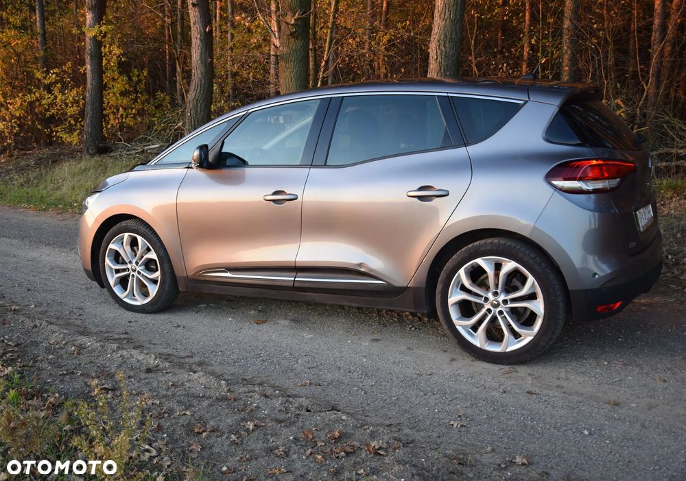 Renault Scenic - 4