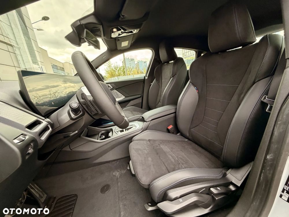 BMW Seria 2 220i mHEV - 7