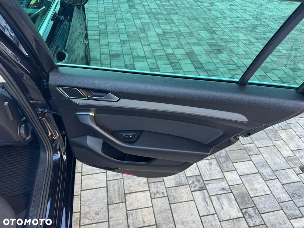 Volkswagen Passat 2.0 TDI EVO Business DSG - 31