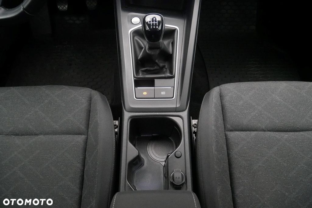 Volkswagen Golf VIII 1.0 TSI Life - 11