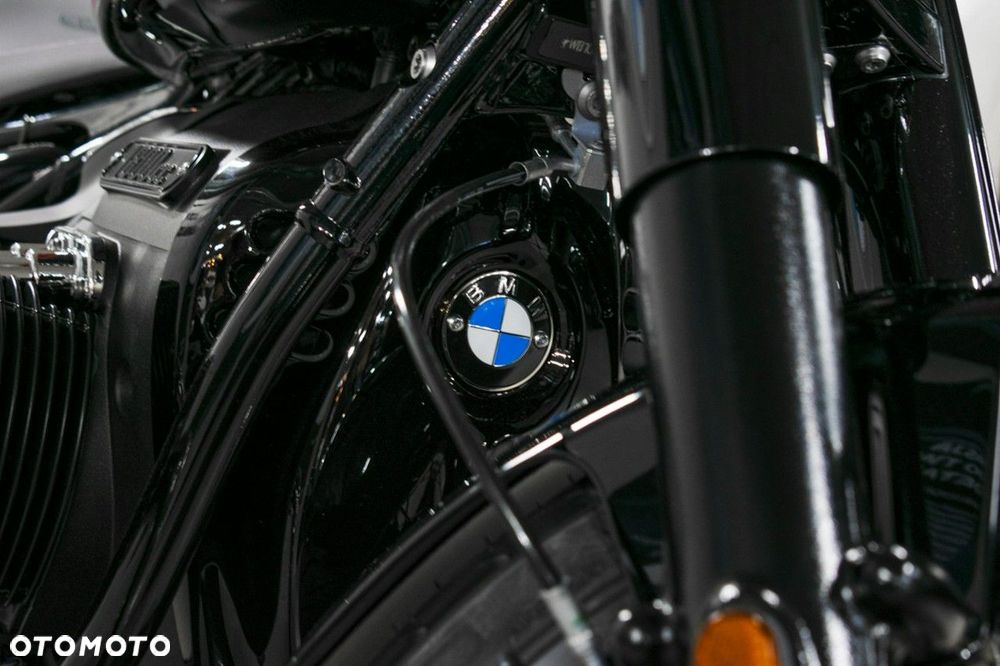 BMW R - 9