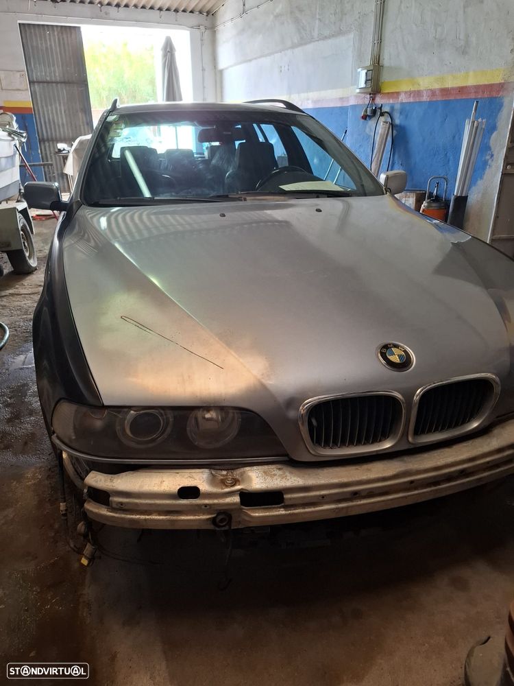 BMW 525 d Touring - 4
