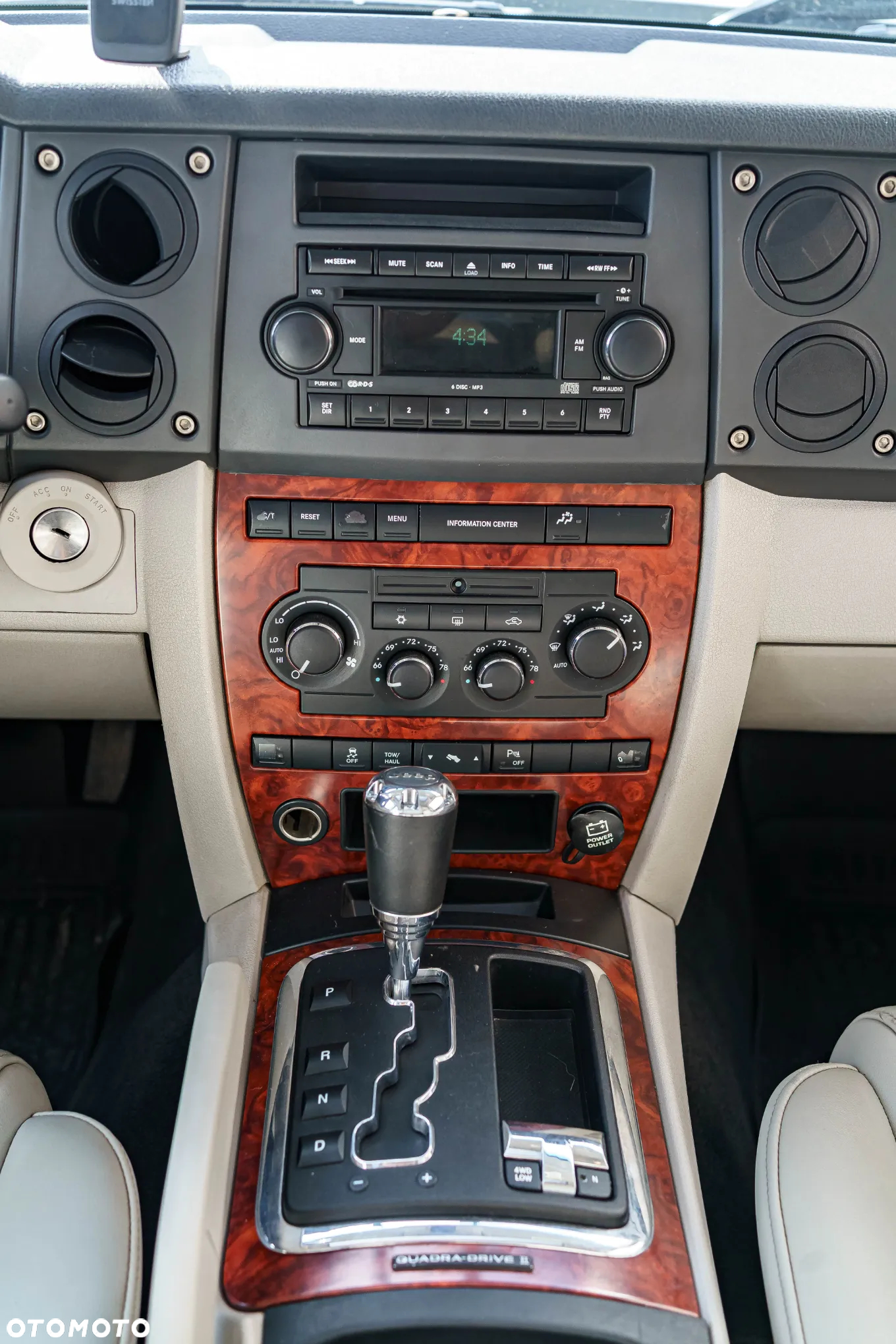 Jeep Commander 5.7 V8 HEMI Automatik Limited - 13
