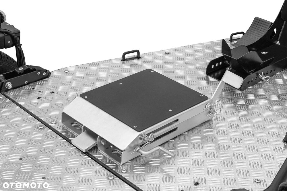 Lorries MT-1 / OPUSZCZANA / LEKKA / DMC: 750 KG - 22