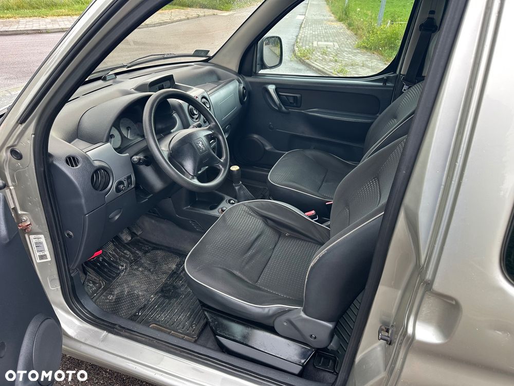 Peugeot Partner 1.6 HDi Trendy - 23
