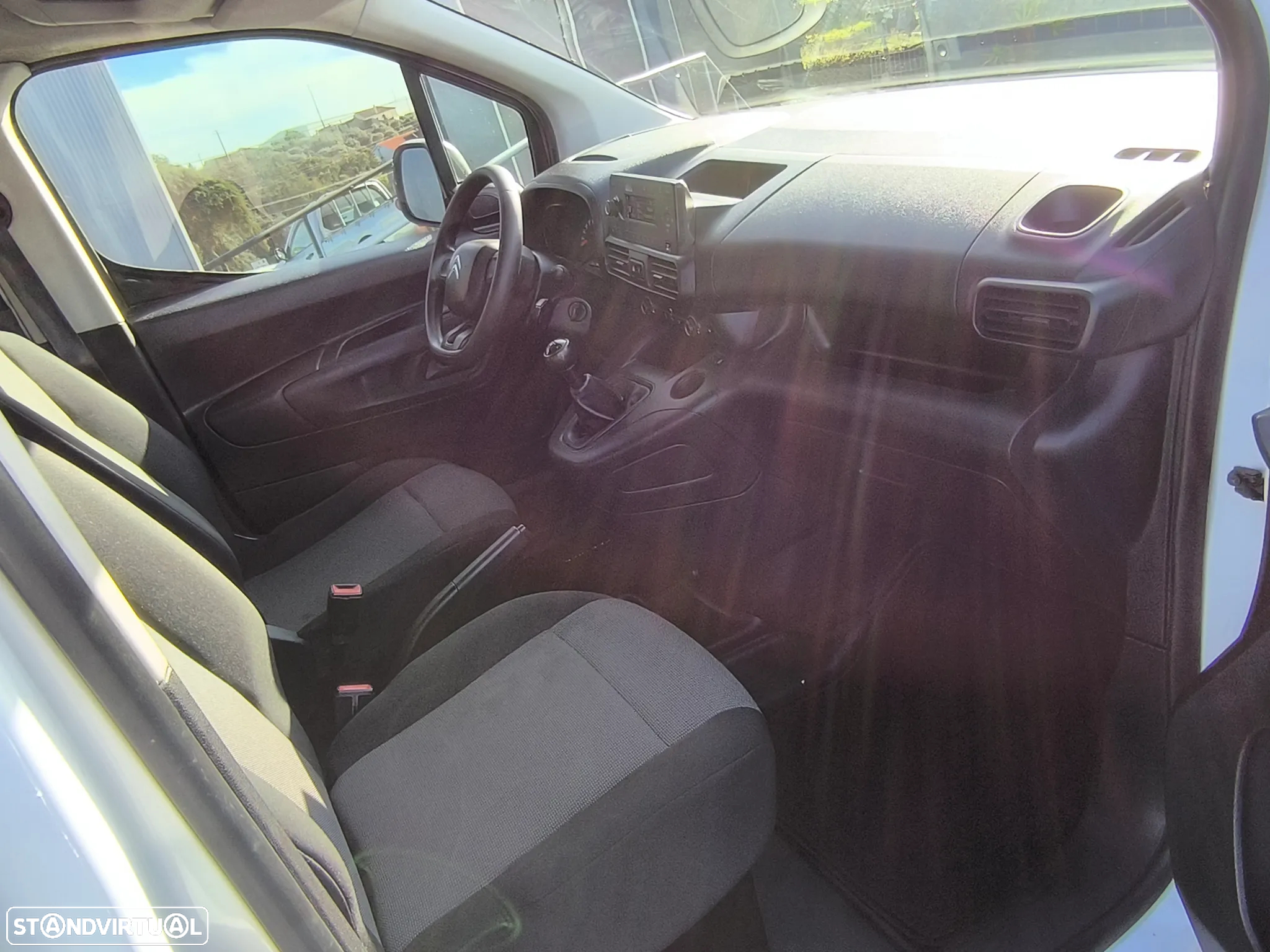 Citroën BERLINGO - 14