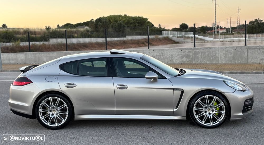 Porsche Panamera 3.0 V6 - 21