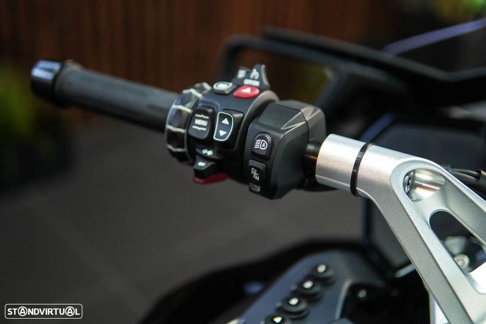 BMW R 1300 RT TRIPLE BLACK  C/ ASA - 28
