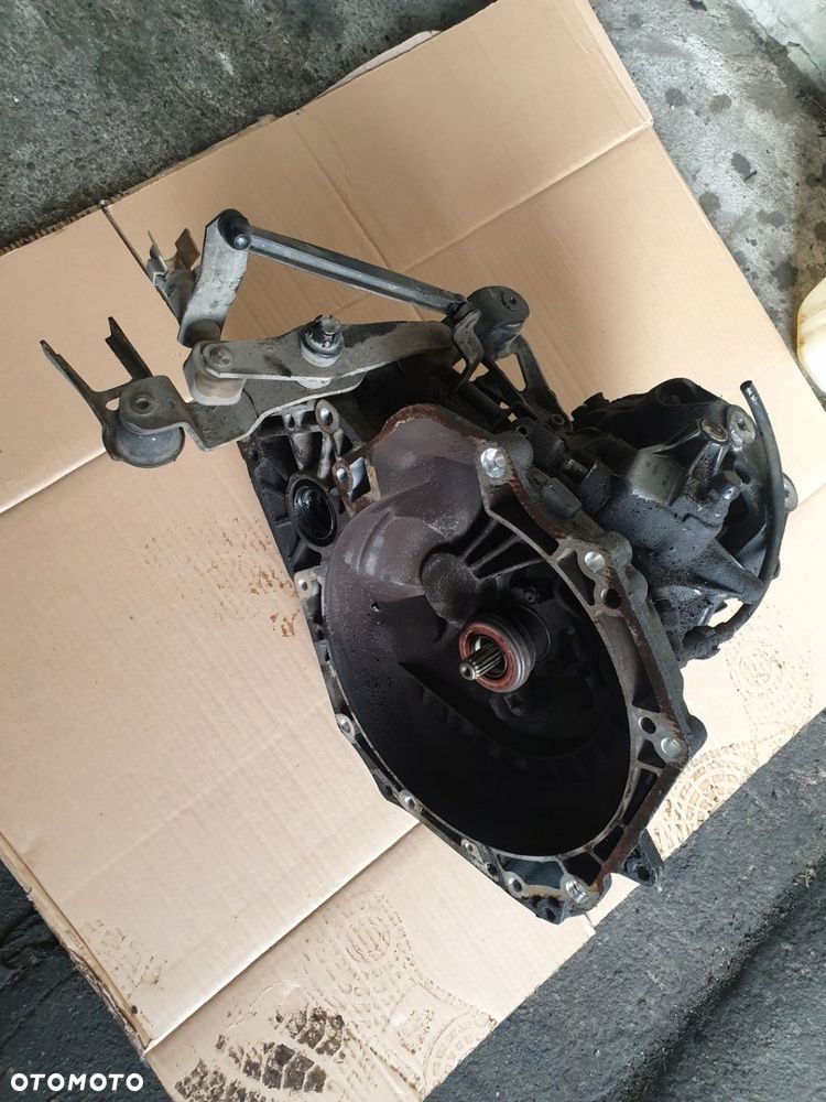 SKRZYNIA BIEGÓW OPEL MERIVA 1.4 R90400206
