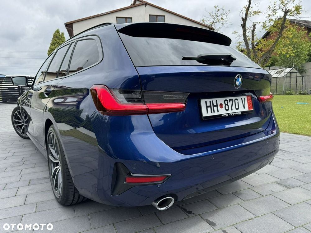 BMW Seria 3 320d Sport Line Shadow sport - 24