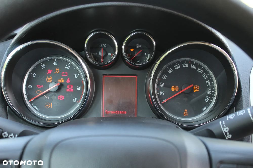Opel Astra - 8