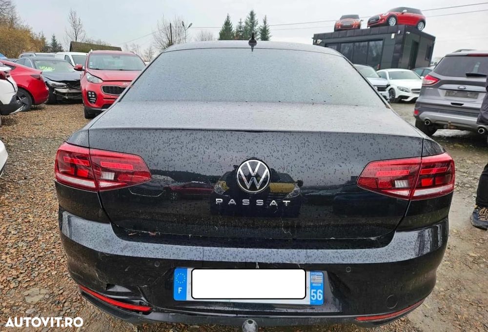 Volkswagen Passat 2.0 TDI DSG Advance - 1