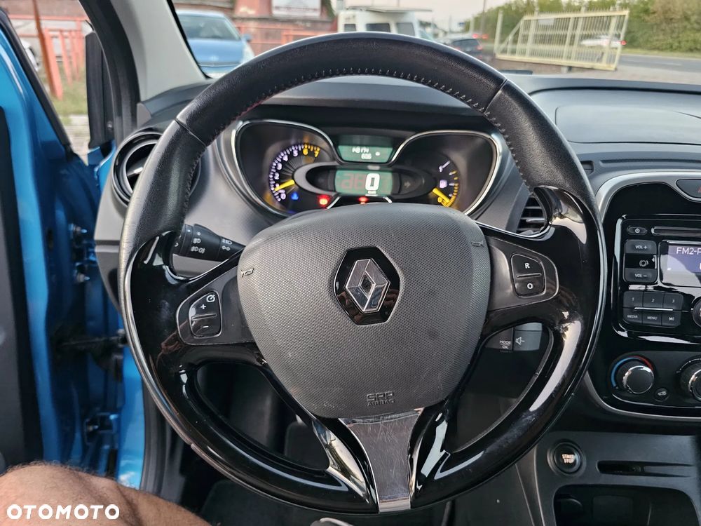Renault Captur - 16