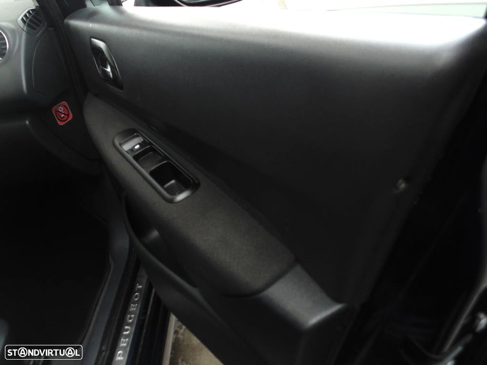 Peugeot 3008 1.6 HDi Sport - 46