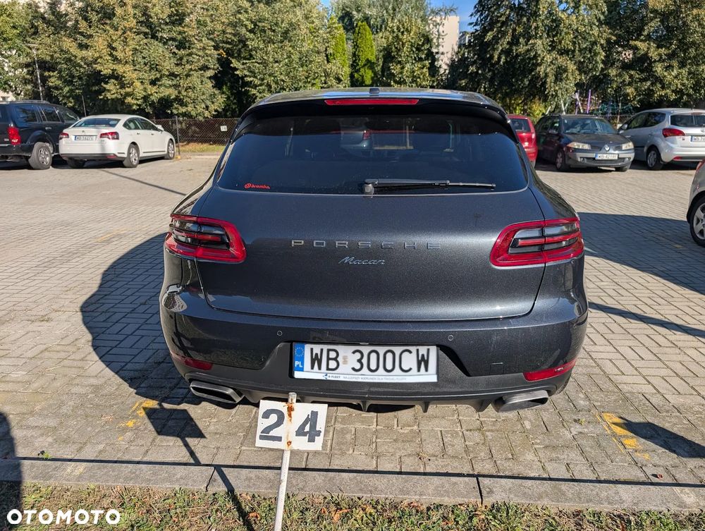 Porsche Macan Standard - 4