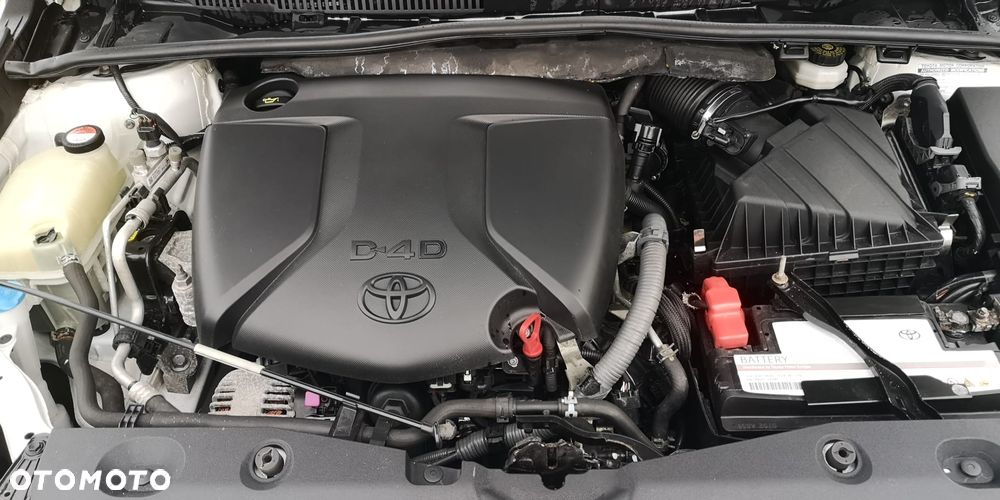 Toyota Avensis 2.0 D-4D Premium - 29