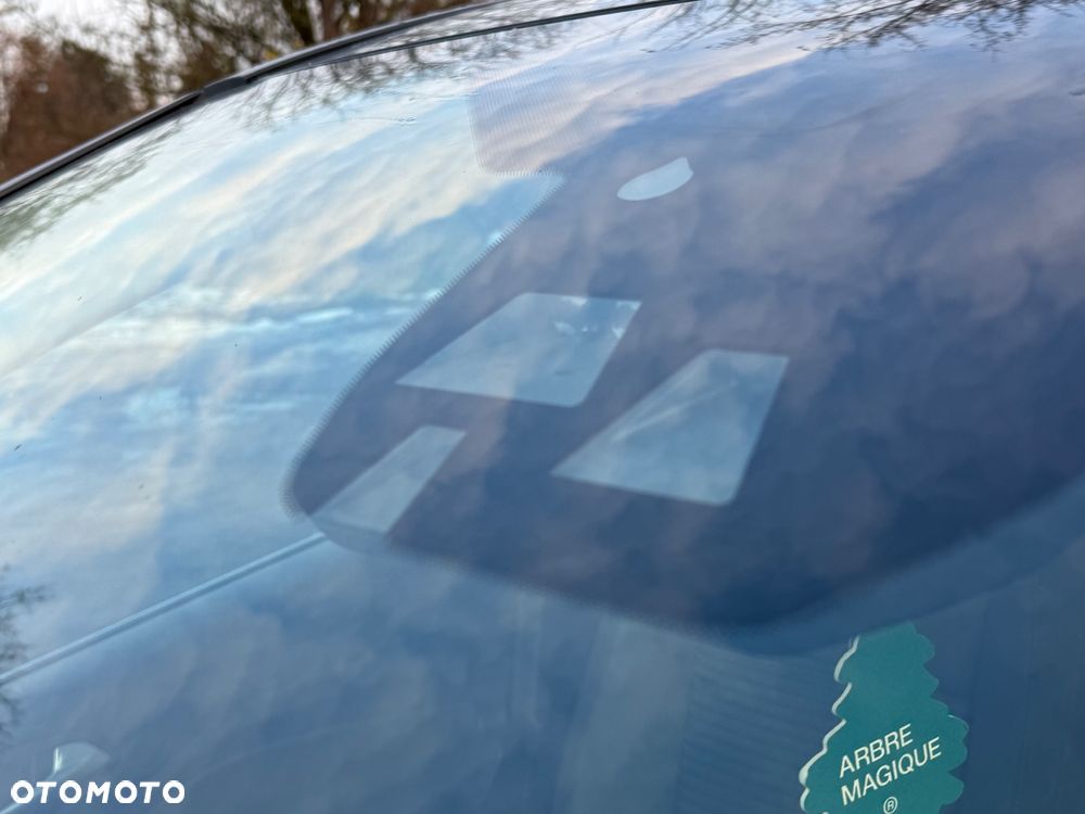 Ford Grand C-MAX - 10